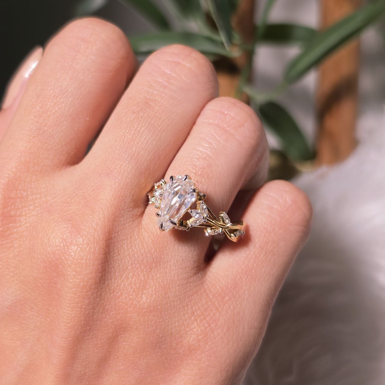 coffin cut lab grown diamond engagment ring
